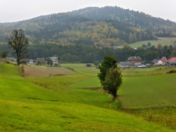 Widok na Górę Zamczysko. Autor: Mirosław Kołodziej